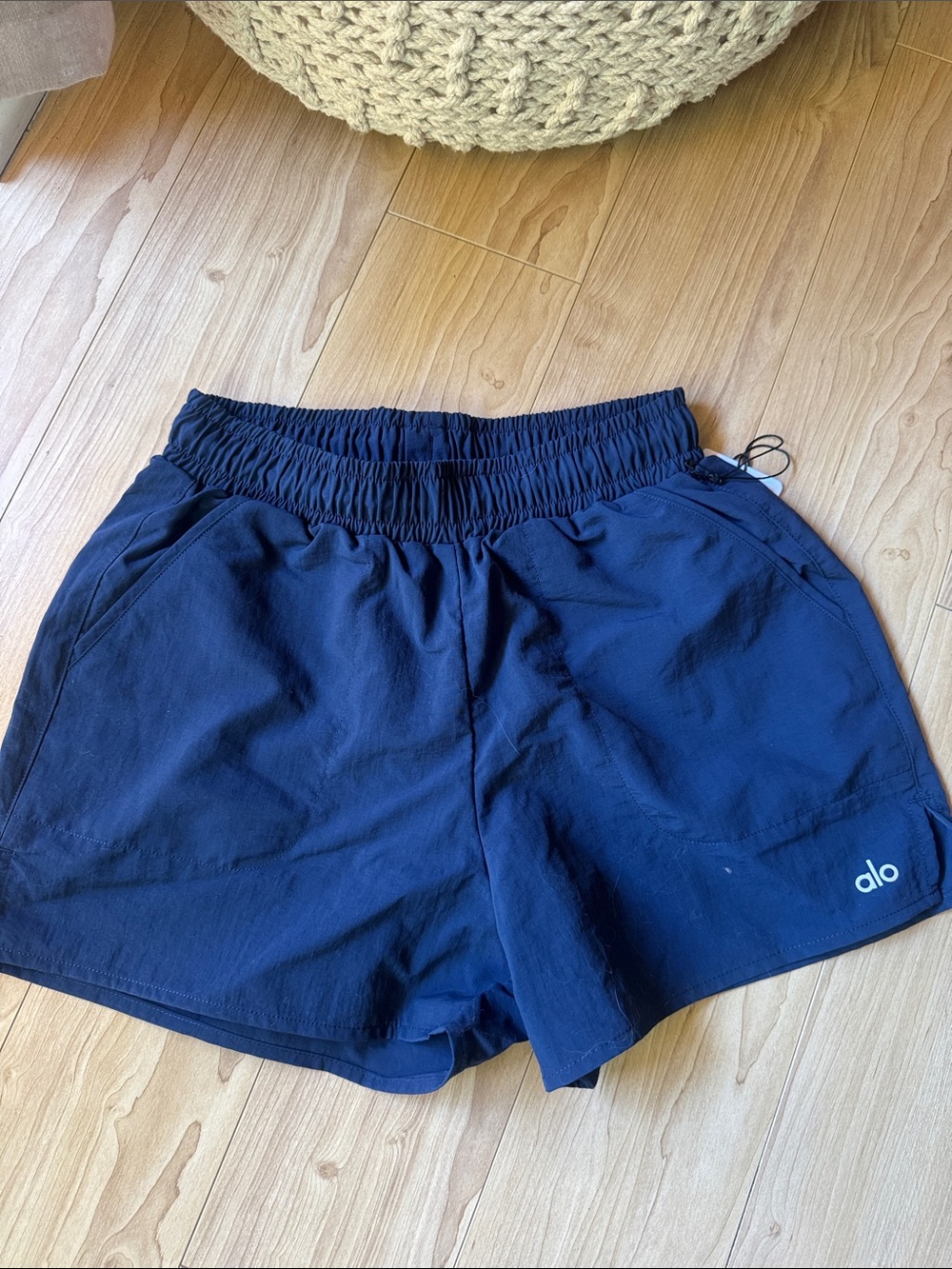 Alo Alumni Shorts